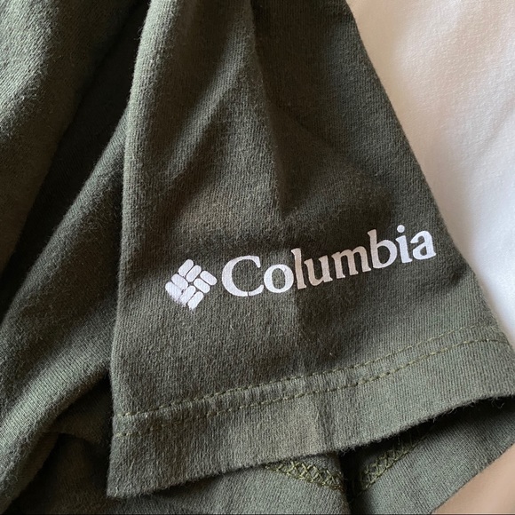 Army green columbia shirt - Picture 4 of 5